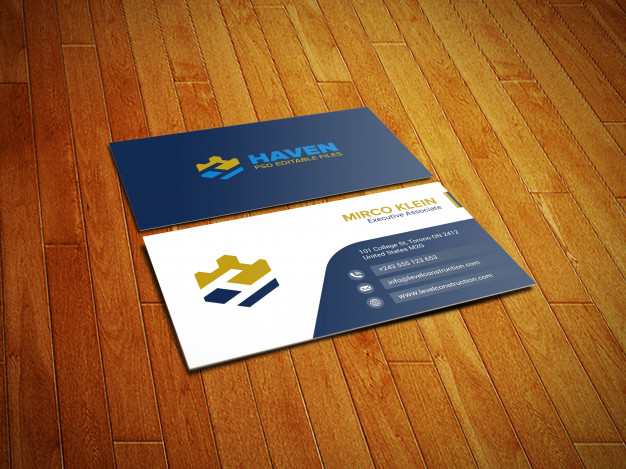 realistic-business-card-mockup_185971-17